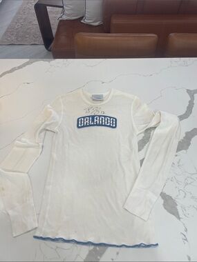 Signed DWIGHT HOWARD MAGIC TOP Long Sleeved Tee with Orlando in blue